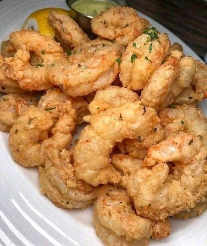 Lemon Garlic Butter Shrimp is a quick, flavorful, and elegant dish that comes together in just 20 minutes. Juicy shrimp are sautéed in a rich garlic butter sauce, brightened with fresh lemon juice, and finished with a sprinkle of parsley. Perfect for busy weeknights or special dinners, this easy recipe delivers restaurant-quality taste with minimal effort. Serve it over pasta, rice, or veggies for a satisfying meal everyone will love.